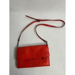 Chic Edgy INC International Concepts Womens Small Red Snakeskin Crossbody Bag